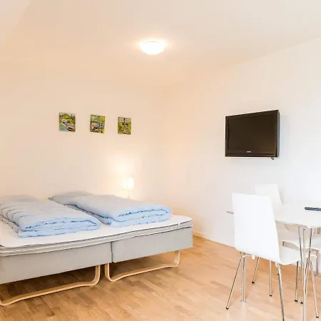 24 Person Holiday On A In Vakantiehuis Ribe